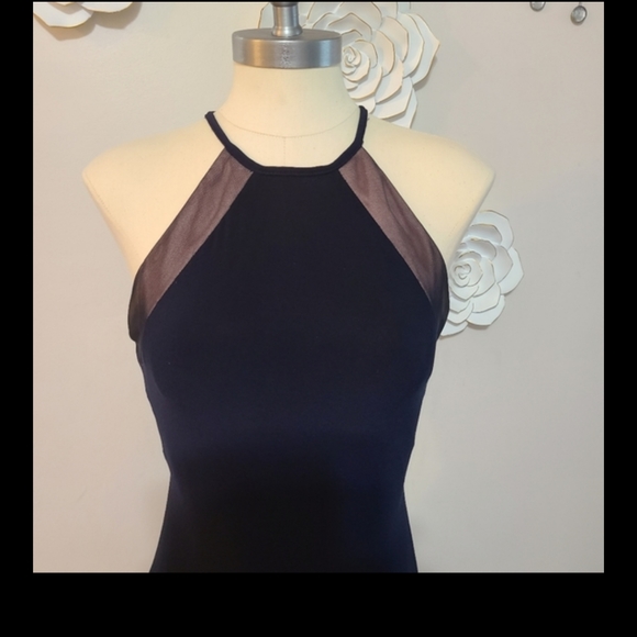 Morgan & Co. Junior Illusion Halter Neck Gown Navy color Size 3/4 - Picture 10 of 12